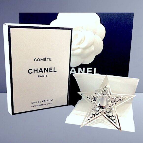 CHANEL COMETE LIMITED EDITION SAMPLE WITH BOOKMARK - Picture 4 of 5